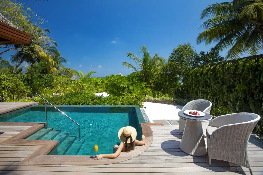 I migliori resort alle Maldive vicino a Malé: 10 isole top vicine all'aeroporto 22 villa suite a bordo piscina presso Baros Maldives, uno dei migliori resort vicino all'aeroporto di Malé