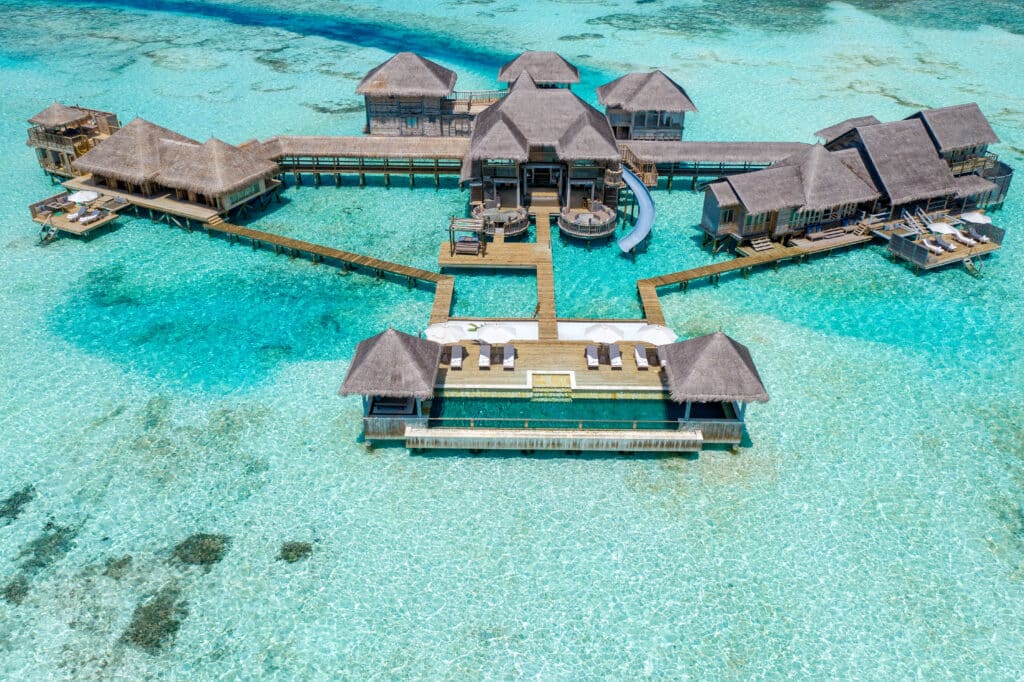 몰디브 최고의 수상 빌라: 2026년 TOP 10 추천 15 North Malé Atoll 몰디브에 위치한 Gili Lankanfushi 리조트의 프라이빗 리저브 항공 뷰