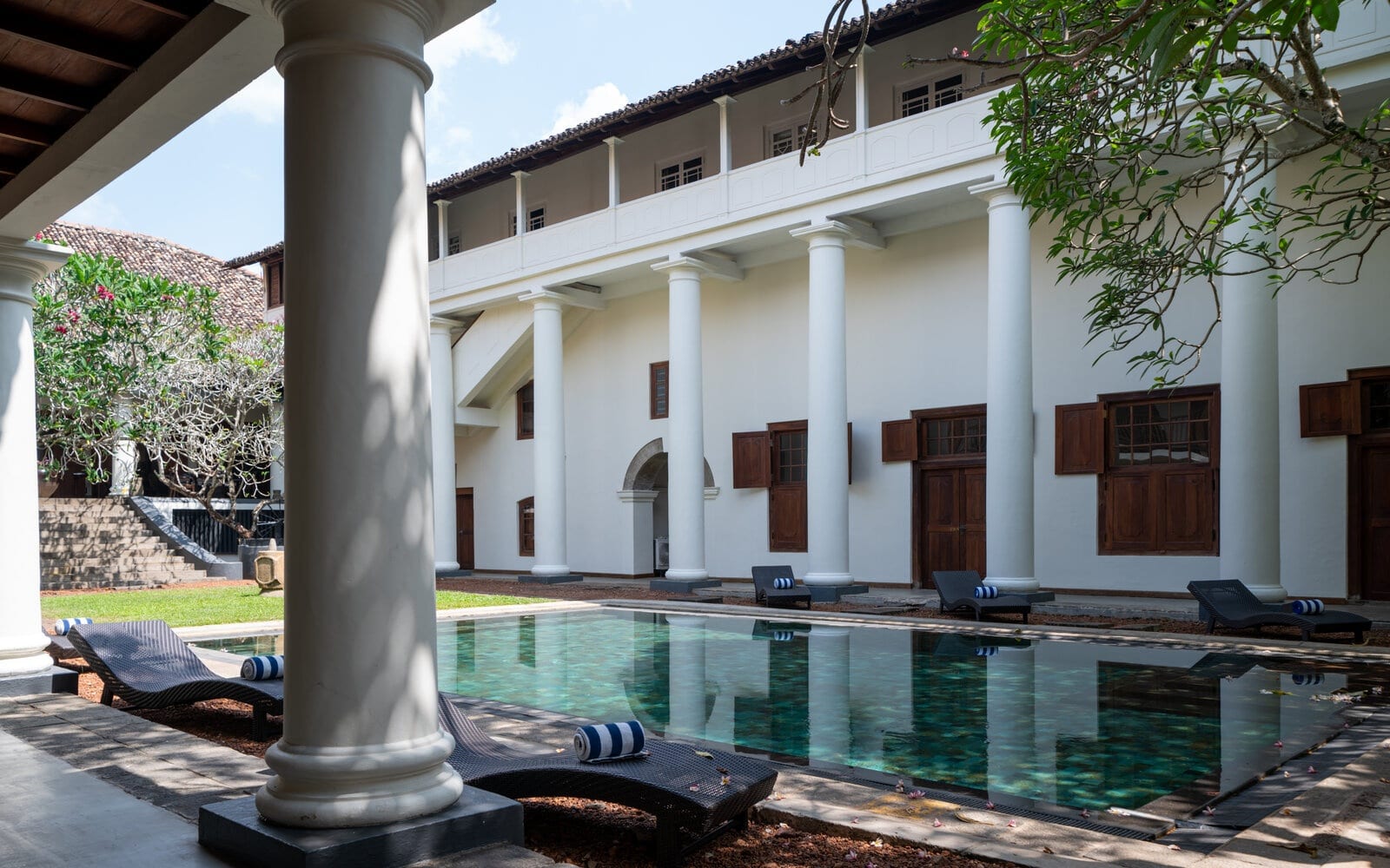 Best Hotels in Galle: From the Fort to the Coast — All Budgets 5 Galle Fort Hotel interior with restored Dutch colonial architecture and boutique luxury setting