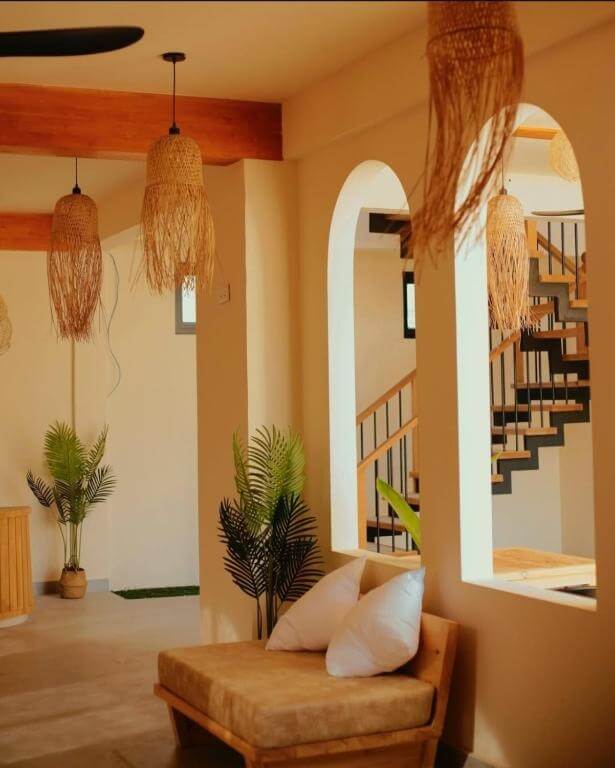 Dhiffushi Maldives: Budget Island with Easy Transfers 6 Ruka Maldives Dhiffushi guesthouse with clean modern interior design